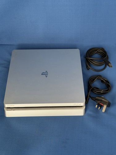 Silver playstation ps4 - silver,