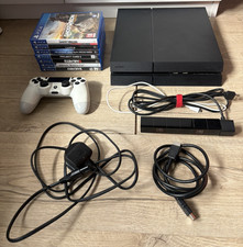 PlayStation 4 Slim With 7